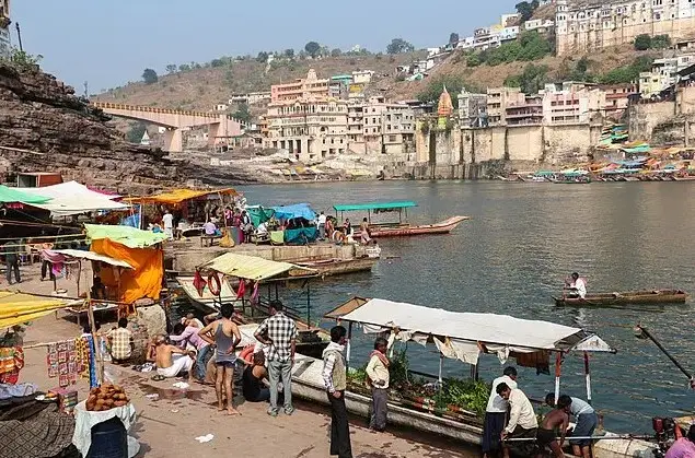 Best Places to Visit in Omkareshwar Peshawar Ghat